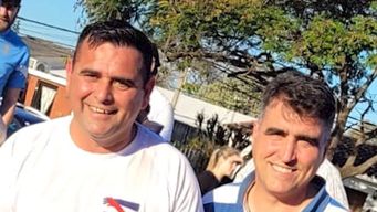 El director de Movilidad Henry Albarenque (izquierda) junto al intendente de Salto Andrés Lima.