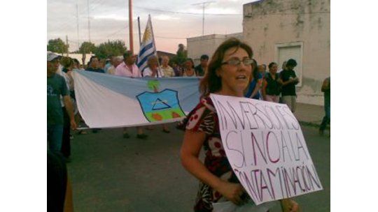 Nueva Palmira, del perro muerto a palos a reclamos ambientales