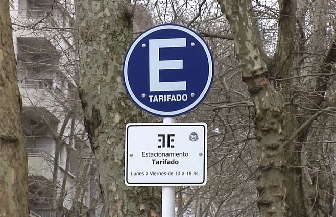 Estacionamiento-tarifado-cartel-setiembre
