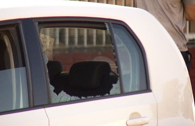 Foto: Subrayado. El hombre dejó la mochila en el asiento trasero del vehículo.