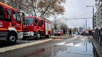Diez personas, entre ellas cinco menores, murieron en un incendio en Francia este viernes