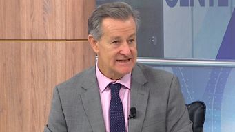 presidente de antel pretende dejar su cargo antes del 27 de octubre; se reunio con lacalle pou