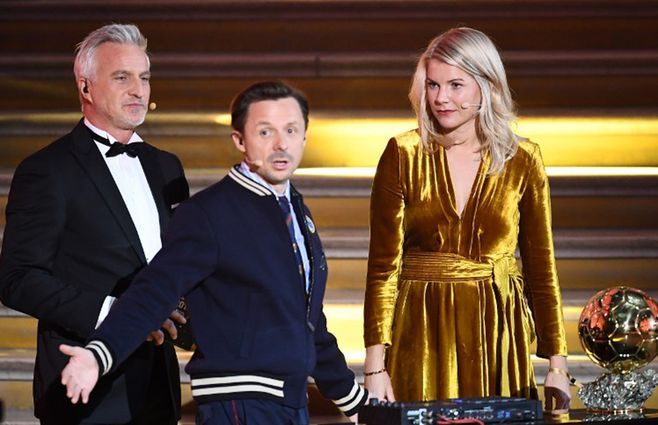 Solveig ya hizo la broma de mal gusto y la cara de la futbolista noruega lo dice todo. 