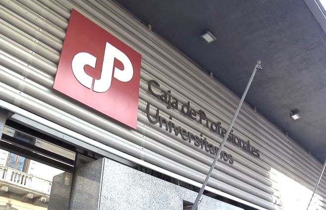 caja-profesionales-fachada-local.jpg