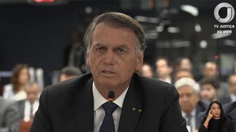 policia de brasil recomienda presentar cargos contra hijo de bolsonaro por supuesta red de espionaje ilegal