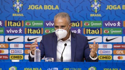 El entrenador de Brasil Tité recibió un planteo de los jugadores para no participar de la Copa América.&nbsp;