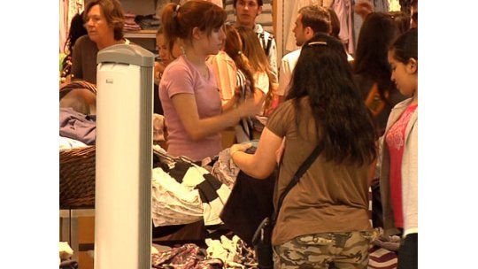 Shoppings con descuentos: esperan venta récord el fin de semana