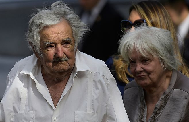 lucia-y-mujica afp.jpg