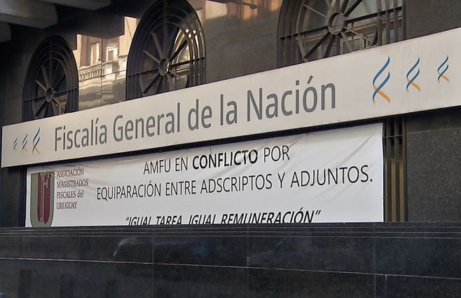 FISCALES--EN-CONFLICTO.jpg