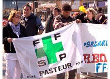 Funcionarios de Salud Pública también piden mejoras salariales