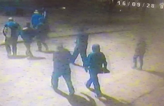 Foto: los hinchas de Nacional llegando a la plaza de Santa Lucía el 28 de setiembre de 2019.