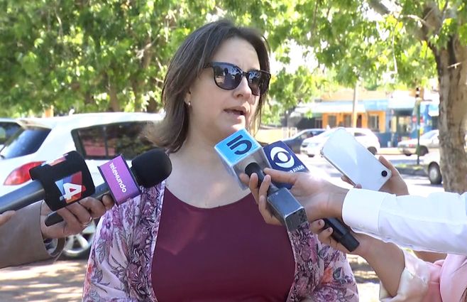 Gabriela-Salsamendi-en-la-escuela-123