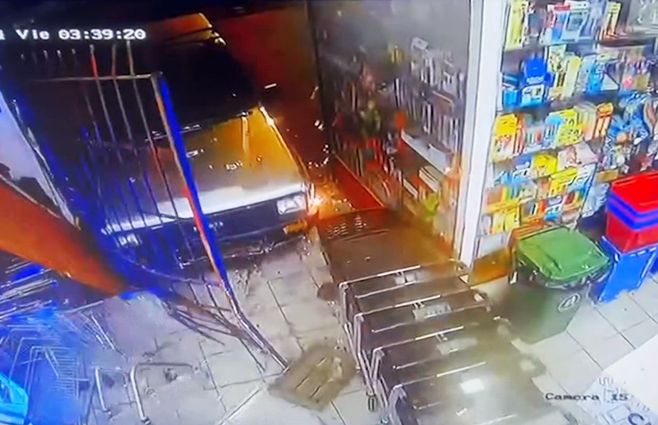 super-auto-robo-camara.jpg