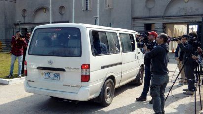 hallaron un esqueleto entero en el batallon 13 y conocer su identidad llevara unos 15 dias