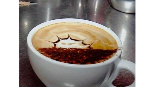En La Comercial, hay una cafetería artesanal al estilo europeo