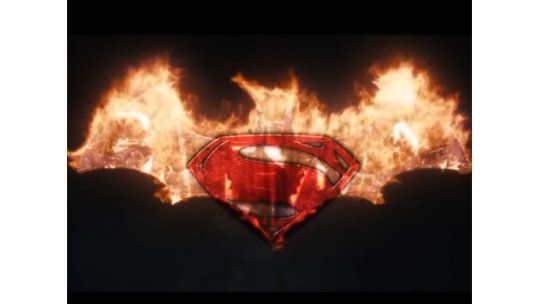 Batman cumple 75 años y se reúne con Superman en un nuevo film