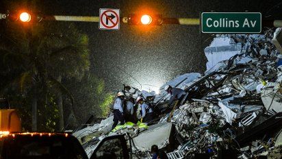 al menos cuatro muertos y 159 desaparecidos en edificio que se derrumbo en miami