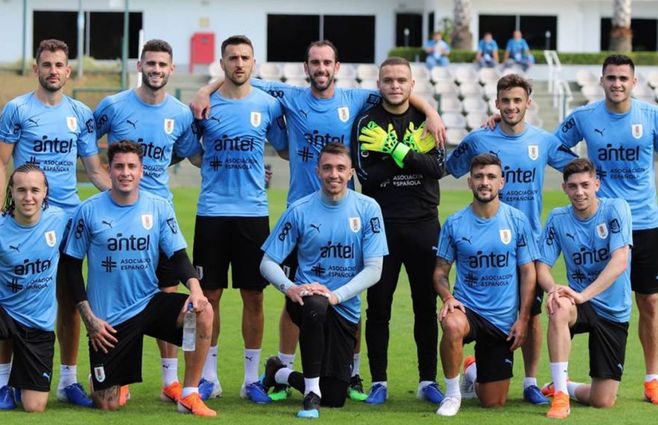 uruguay-entrena-2.jpg