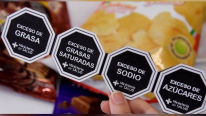 mantendran etiquetado frontal de alimentos, pero con cambios