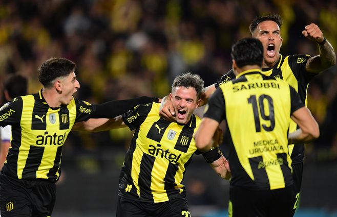 Peñarol VS Defensor. Foto: Foco UY