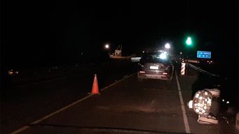 un motociclista esta grave luego de chocar con una camioneta detenida en la ruta