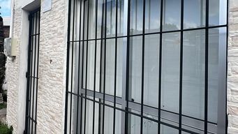 Foto: Subrayado. La casa recibió cinco impactos de bala.