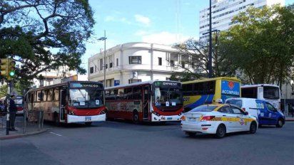 cooperativas de transporte hicieron paro en reclamo de vacunas anticovid