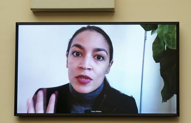 Alexandra Ocasio-Cortez es de origen portorriqueño y nació en el Bronx en 1989. Es, por lejos, la política más popular de Estados Unidos tras el surgimiento de Obama