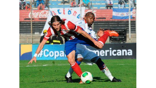 Atlético de Madrid venció a Nacional por 2 a 0 en el Centenario