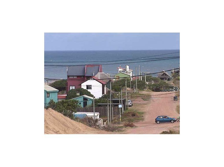Intendencia va a demoler 80 ranchos más en Punta del Diablo