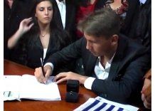 Humilde ceremonia: se casó Gastón Ramírez en Fray Bentos