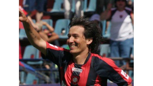 Paraguayo Aureliano Torres jugará en Peñarol por un año