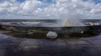 meteorologia emitio alerta por vientos fuertes y persistentes para el este desde las 17.00