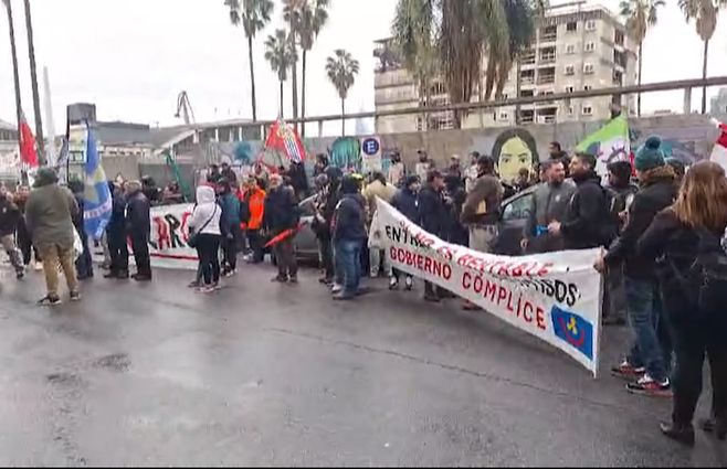 mtss-sindicato-pesca-manifestacion-policia.jpg