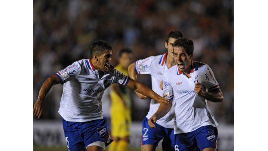 Nacional ganó 2 a 0 y clasificó a fase de grupos de Libertadores