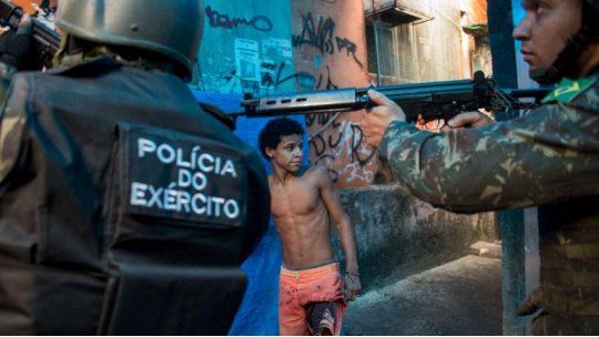 rio favela policia