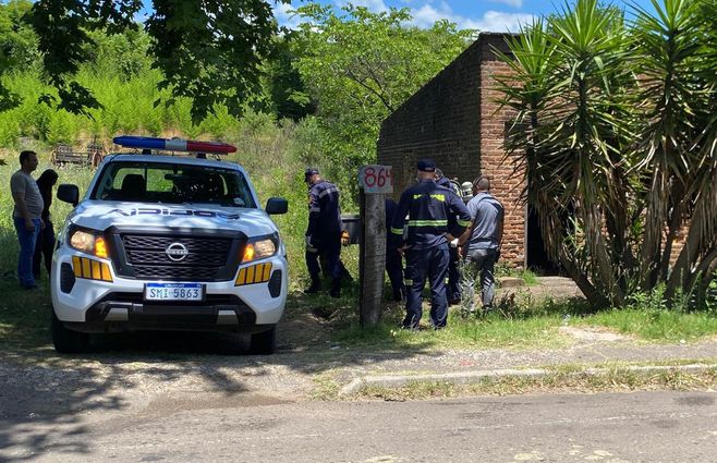 cuerpo-encontrado-living-casa-rivera