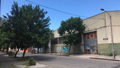 joven de 23 anos fue asesinado a balazos en el interior de una casa