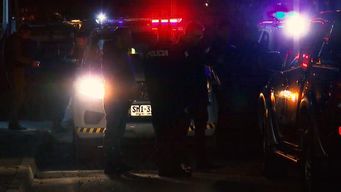 hubo disparos en las afueras de un baile en montevideo y la policia incauto dos armas