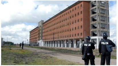 preso que juro venganza por muerte de hincha de penarol fue llevado a modulo de maxima seguridad