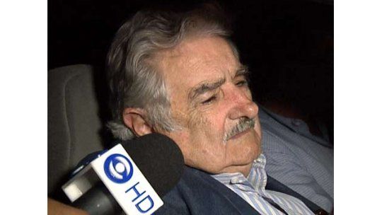 Mujica volvió a Montevideo este sábado de madrugada