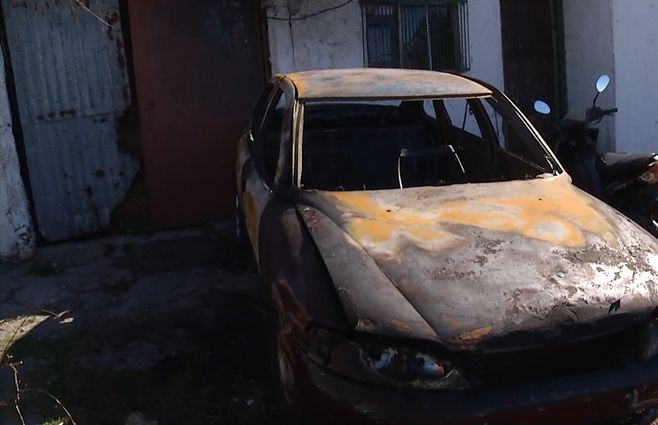 auto-incendiado-cerro-norte.jpg