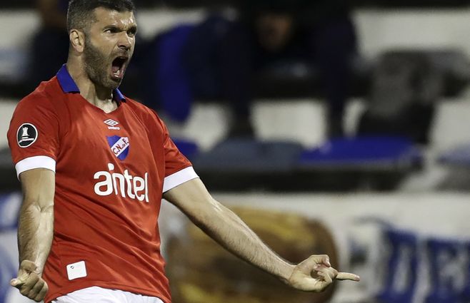 Foto gol nacional contra Vélez AFP.jpg