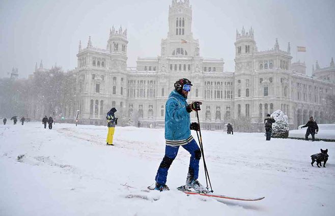 Madrid-plaza-Cibeles-nieve-AFP.jpg