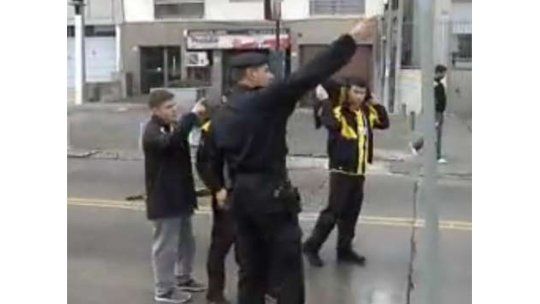 Hubo 18 detenidos y dos policías heridos en Defensor-Peñarol