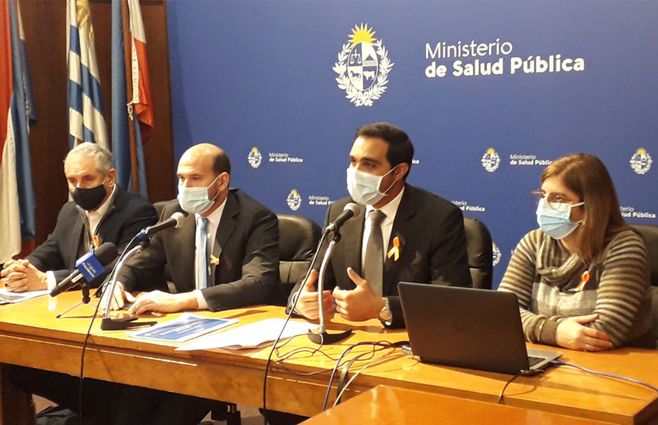Autoridades del MSP en la conferencia por el Día Nacional de Prevención del Suicidio