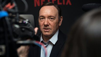 equipo de house of cards se vio sorprendido por despido de kevin spacey