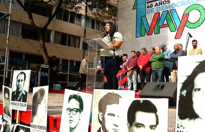 Lorena Luján en acto del PIT-CNT.