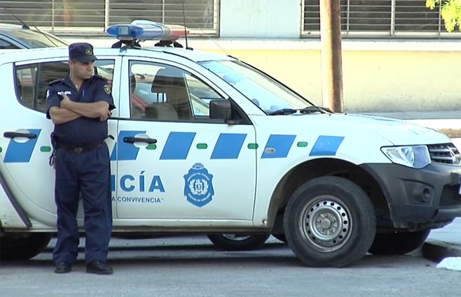 policia-camioneta.jpg