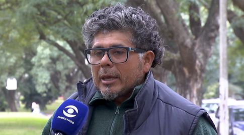 Pasó un camión y siento un golpe, ahí corrí a salvar a mis niños, relató el padre de los pequeños heridos